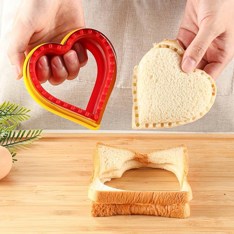 2pcs Make Delicious DIY Sandwiches With 2 Stainless Steel Sandwich Cutting  And Sealing Machines In A Few Seconds, Breakfast Lunch Heart-shaped Jam San